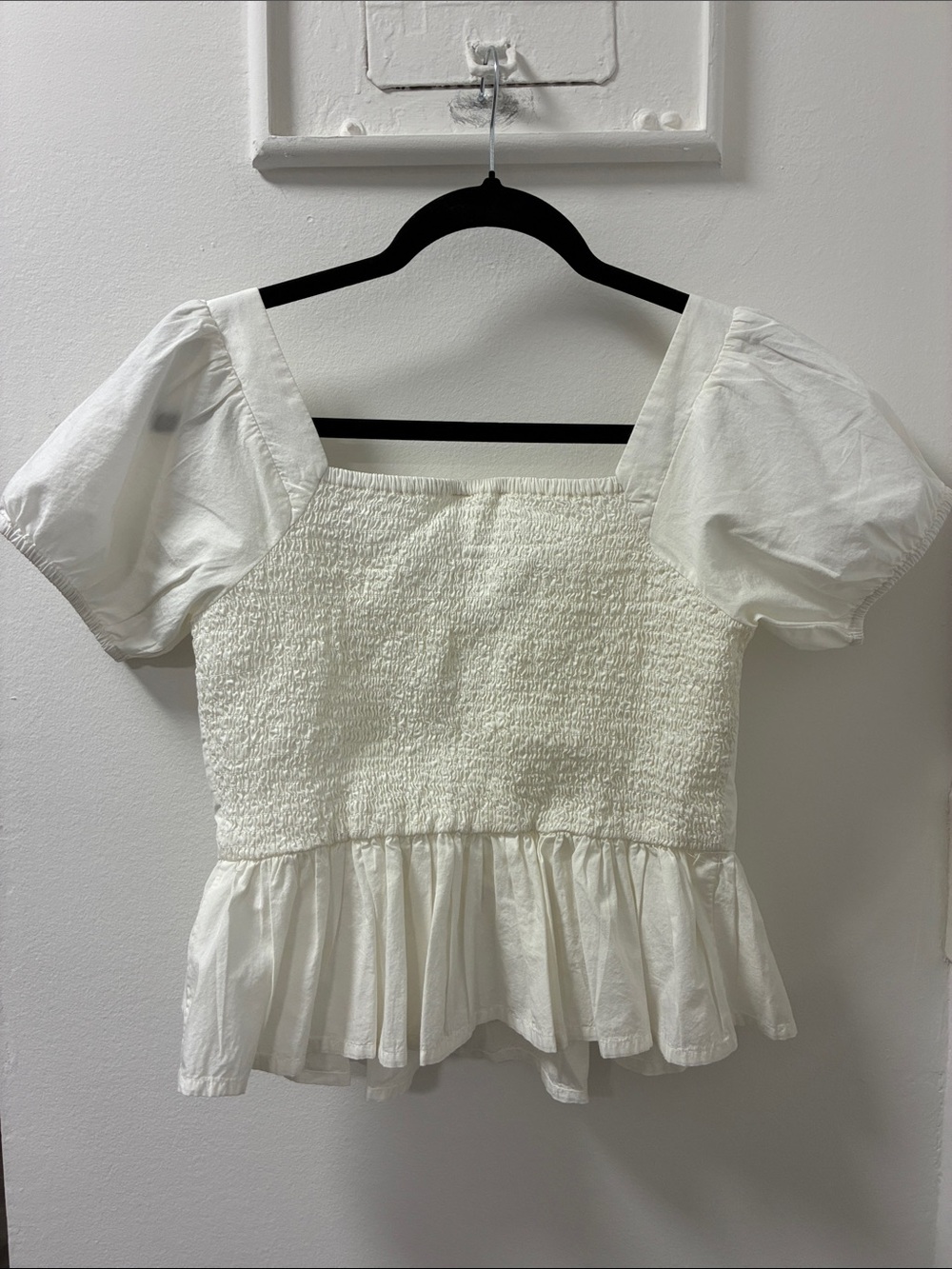 Lucky Brand Puff Sleeve Smocked Peplum Top - Picture 4 of 5